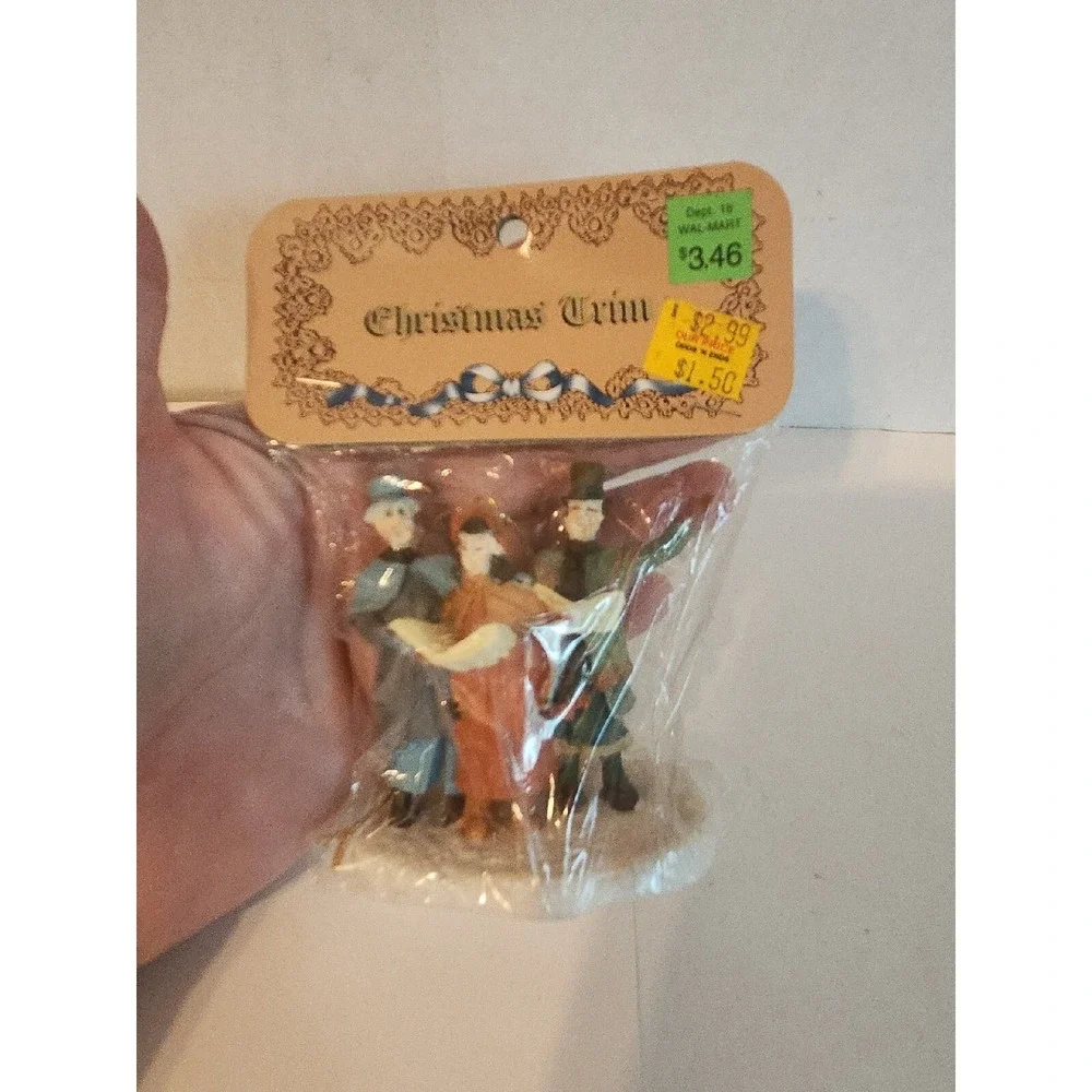 Vintage‎ Walmart Collectables Accessories Christmas Carolers Figurine New